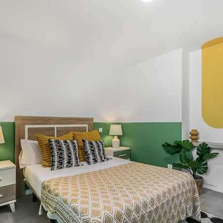 Penthouse Hub Apartamento Vecindario (Gran Canaria)